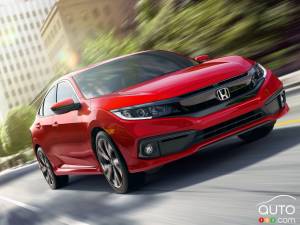 2018: Canadians bought just over two million new vehicles last year